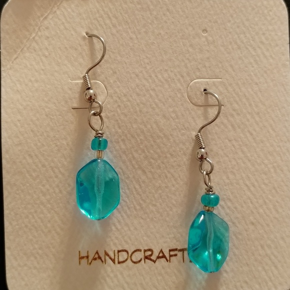 Multi Color Earring Bundle - Picture 2 of 5